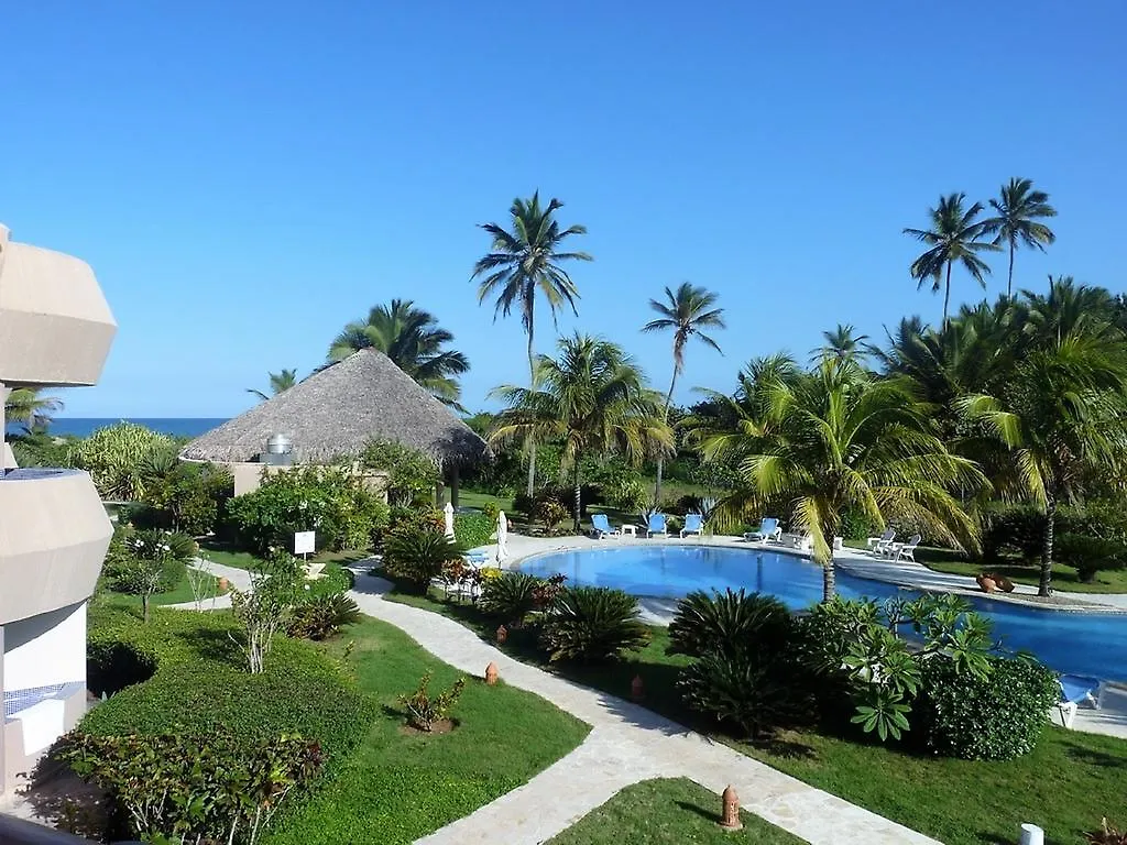 Luxury Apartment With Ocean View At The Beach 喀巴里特