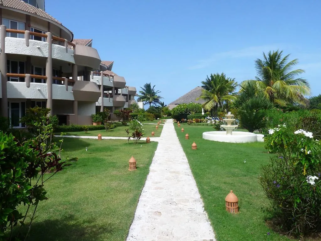 Luxury Apartment With Ocean View At The Beach 喀巴里特